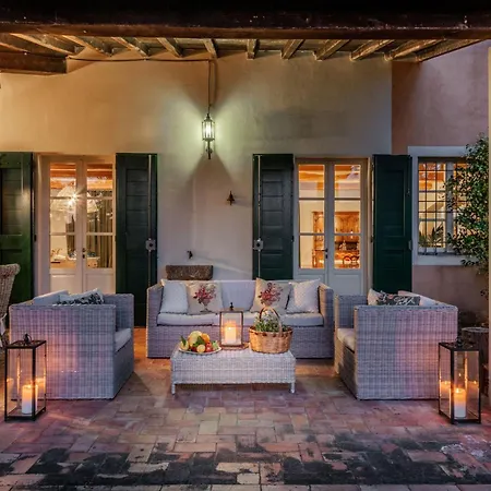 Drago, Authentic Private Pool Orentano