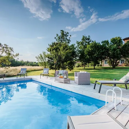 Drago, Authentic Private Pool *