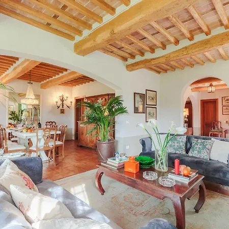 Villa Drago, Authentic Private Pool Orentano