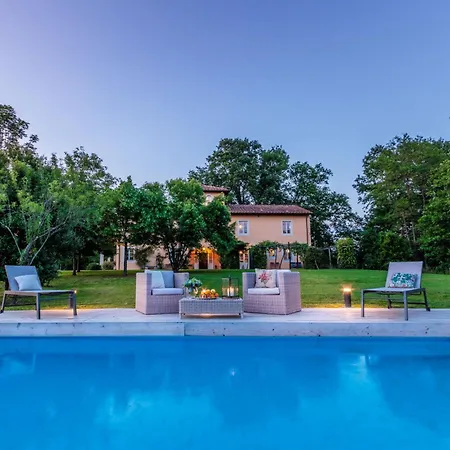 Drago, Authentic Private Pool Orentano